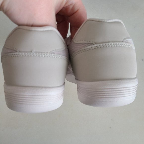 Abeo Women's Sneakers - Light Gray - Picture 4 of 6